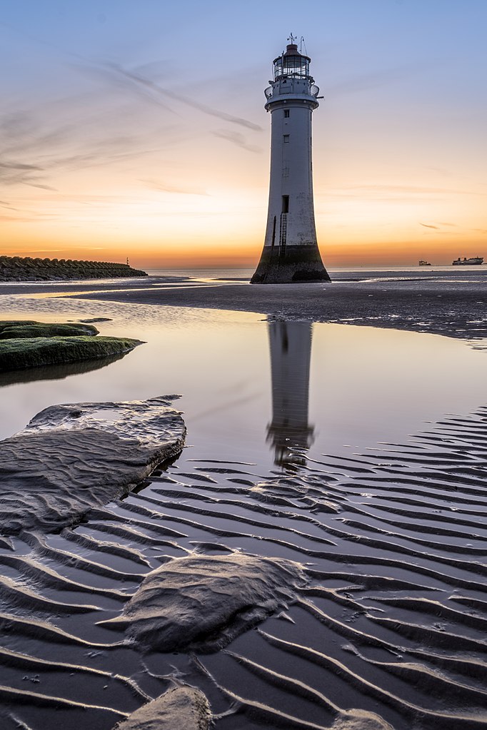 Perch Rock Lighthouse, by Mark Warren 1973